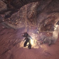 『モンハン：ワールド』報酬背景コンテスト結果発表！ モンスターの隣で肉焼き、「これ死んだ」な瞬間…奇跡が相次ぐ22作品をお披露目