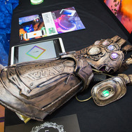 展示ブースではハイクオリティの電飾を組み合わせた造形物が見られました