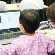 『スペースインベーダー』を使用したプログラミング教室が5月19日に開催