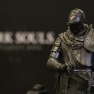 総重量約10kg！『ダークソウル』トリロジーBOXにフロムの本気を見た