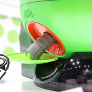 ハロがガンダムの話に付き合ってくれる…！おもちゃショーに降臨した「ガンシェルジュ ハロ」を見てきた