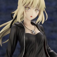 「セイバー/アルトリア・ペンドラゴン〔オルタ〕私服ver.」11,000円（税抜）(C)TYPE-MOON / FGO PROJECT