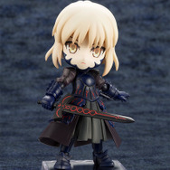 「キューポッシュ セイバー/アルトリア・ペンドラゴン〔オルタ〕」5,500円（税抜）(C)TYPE-MOON / FGO PROJECT