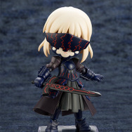 「キューポッシュ セイバー/アルトリア・ペンドラゴン〔オルタ〕」5,500円（税抜）(C)TYPE-MOON / FGO PROJECT