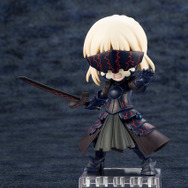 「キューポッシュ セイバー/アルトリア・ペンドラゴン〔オルタ〕」5,500円（税抜）(C)TYPE-MOON / FGO PROJECT