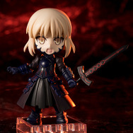 「キューポッシュ セイバー/アルトリア・ペンドラゴン〔オルタ〕」5,500円（税抜）(C)TYPE-MOON / FGO PROJECT