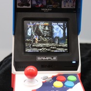 会場で「NEOGEO mini」を発見！気になるサイズや操作性をチェック【E3 2018】