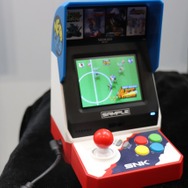 会場で「NEOGEO mini」を発見！気になるサイズや操作性をチェック【E3 2018】