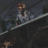【吉田輝和の絵日記】続編期待大の『The Last of Us』をプレイ!―エロ本の話題を振るエリーにキョドるおじさん