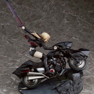 FGO アルトリア オルタ&キュイラッシュ ノワール【グッドスマイルカンパニー】 セイバー/アルトリア・ペンドラゴン〔オルタ〕＆キュイラッシェ