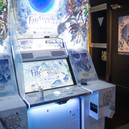 『FGOアーケード』稼働記念で植田佳奈さん、塩川氏らがテープカット！TYPE-MOONからのメッセージも