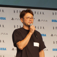 『ボーダーブレイク』PS4版完成披露会フォトレポ─実物大ブラント・ランナーの迫力に思わず「すご～い！」「いい腕だ！」