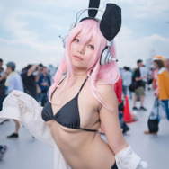 【コミケ94】 2日目も美女コスプレイヤーが集結！ 「FGO」「はたらく細胞」人気キャラも続々