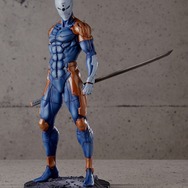 待っていたぞスネーク!『メタルギアソリッド』より「サイボーグ忍者」のスタチューが登場
