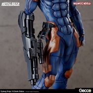 待っていたぞスネーク!『メタルギアソリッド』より「サイボーグ忍者」のスタチューが登場