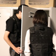 スネークになりきれ！「極秘兵器メタルギアを破壊せよ」リアル潜入ゲームに挑戦【レポート】