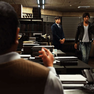 『JUDGE EYES：死神の遺言』カツラを取り戻せ！ 爆弾を解除しろ！ 探偵の日々に迫る「サイドケース」が50本も─八神の“今”を描く物語もお披露目