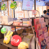 「ぷよクエカフェ2018」が11月5日より開催！総合プロデューサーがコラボカレーとインスタ枠にご満悦