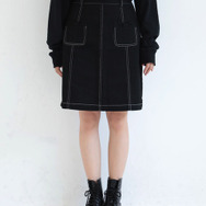 「『Fate/EXTRA Last Encore』×earth music & ecology」遠坂リンイメージタイトスカート4,990円+税(C) TYPE-MOON / Marvelous, Aniplex, Notes, SHAFT