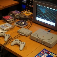 「プレステクラシック」って接待アイテムとしてどうなの？―編集部員が一足先に試してみた！