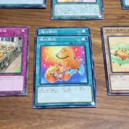 遊☆戯☆王チップス」1箱開封！「ポテト&チップス」新規カードは