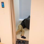 ここは断じてスパではない！『マギレコ』開発の「f4samurai」居心地が良すぎるオフィスだ！