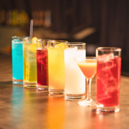 五木あきら、うらまる、えい梨ら公式コスプレイヤーと会える！「G123コラボカフェ」の魅力をお届け