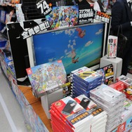 「予約はしたけど並ぶ！」ついに発売『大乱闘スマッシュブラザーズ SPECIAL』に新宿のショップも盛況