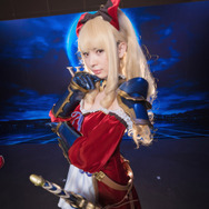 優勝賞金100万ドル『シャドバ』世界大会2018!五木あきら含む公式コスプレイヤー10人が会場を彩る【写真107枚】