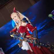 優勝賞金100万ドル『シャドバ』世界大会2018!五木あきら含む公式コスプレイヤー10人が会場を彩る【写真107枚】