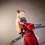 優勝賞金100万ドル『シャドバ』世界大会2018!五木あきら含む公式コスプレイヤー10人が会場を彩る【写真107枚】