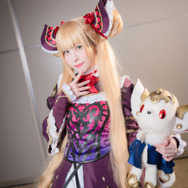 優勝賞金100万ドル『シャドバ』世界大会2018!五木あきら含む公式コスプレイヤー10人が会場を彩る【写真107枚】