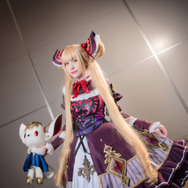 優勝賞金100万ドル『シャドバ』世界大会2018!五木あきら含む公式コスプレイヤー10人が会場を彩る【写真107枚】