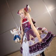 優勝賞金100万ドル『シャドバ』世界大会2018!五木あきら含む公式コスプレイヤー10人が会場を彩る【写真107枚】