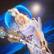 優勝賞金100万ドル『シャドバ』世界大会2018!五木あきら含む公式コスプレイヤー10人が会場を彩る【写真107枚】