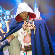 優勝賞金100万ドル『シャドバ』世界大会2018!五木あきら含む公式コスプレイヤー10人が会場を彩る【写真107枚】