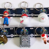 レトロ スーパーマリオワールド マントマリオ キーホルダー フィギュア 当時物 レトロ スーパーマリオワールド マントマリオ キーホルダー