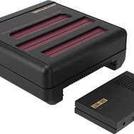特別カラーの『レトロフリーク』が数量限定で1月31日より発売!新色の周辺機器も登場