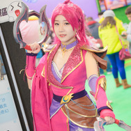 台湾ならでの2ショット撮影やショーで魅了!美女レイヤー&コンパニオンまとめPART2【台北ゲームショウ2019】