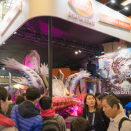 『JUMP FORCE』『SDガンダム』などの特大オブジェが並ぶ「バンダイナムコ」ブースは常に大盛況！【台北ゲームショウ2019】