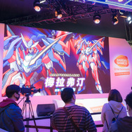 『JUMP FORCE』『SDガンダム』などの特大オブジェが並ぶ「バンダイナムコ」ブースは常に大盛況！【台北ゲームショウ2019】