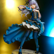 「バンドリ！ ガールズバンドパーティ 1/7スケールフィギュア　VOCAL COLLECTION 湊友希那 from Roselia」13,000円（税抜）（C）BanG Dream! Project（C）Craft Egg Inc.（C）bushiroad All Rights Reserved.