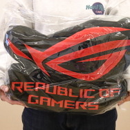 ASUS“冬の乗り換えキャンペーン”を聞いたインサイド編集長、ゲーミングノートPCを買いに行く