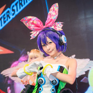 白雪姫リボン『モンスターストライク』/撮影:乃木章