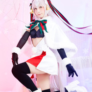ジャンヌ・ダルク・オルタ・サンタ・リリィ『Fate/Grand Order』/画像提供:Momo