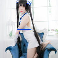 「ダンまち」ヘスティア“例の紐”の効能は？ 人気レイヤーとマジメに検証してみた【写真41枚】