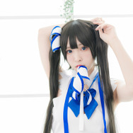 「ダンまち」ヘスティア“例の紐”の効能は？ 人気レイヤーとマジメに検証してみた【写真41枚】