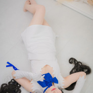 「ダンまち」ヘスティア“例の紐”の効能は？ 人気レイヤーとマジメに検証してみた【写真41枚】