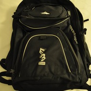 【E3 2009】Tシャツ、バッグ、ボールペン・・・E3グッズ販売中