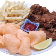 「エヴァンゲリオン酒場」目標に高エネルギー反応！790 円（C）カラー